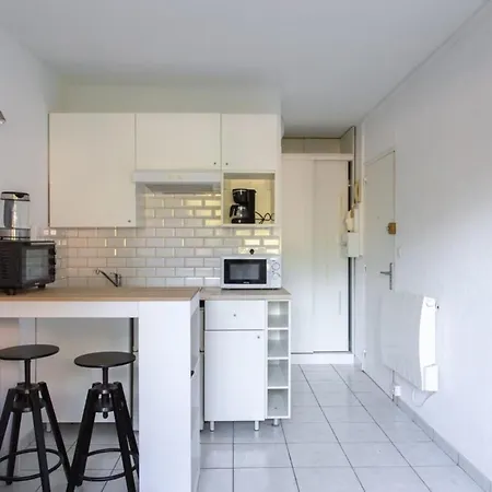 Furnished Studio With Air-conditioning And Resident Wifi Quiet Privileged *